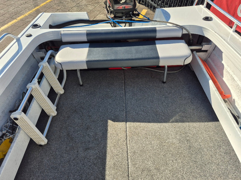 Stacer 429 Seaway