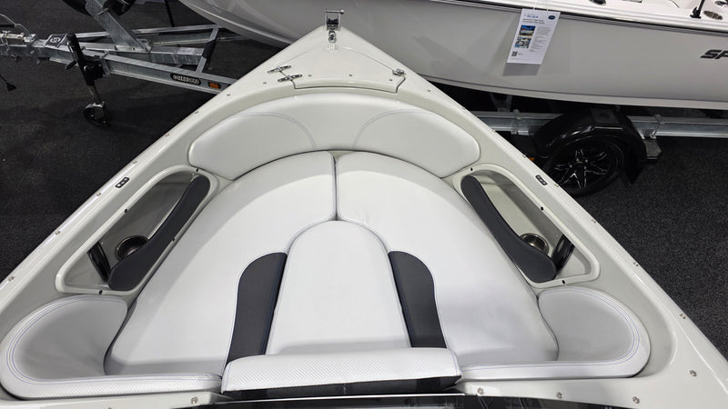 Haines Signature 620BRX with 200hp Yamaha