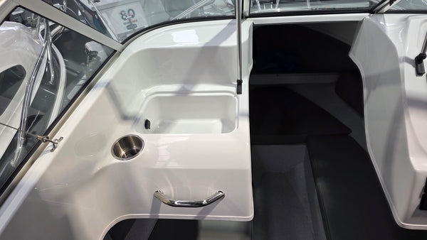 Haines Signature 545F with 130hp Yamaha