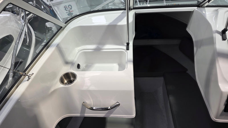 Haines Signature 545F with 130hp Yamaha