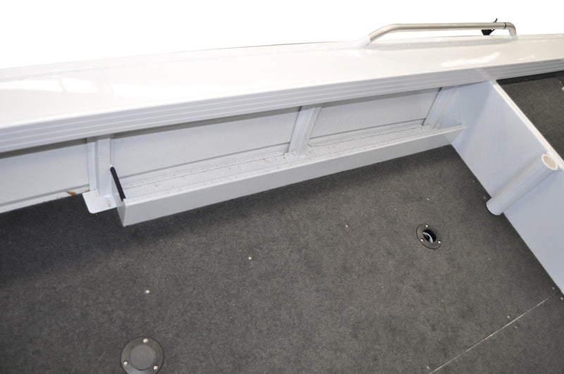 Quintrex F420 Explorer Trophy