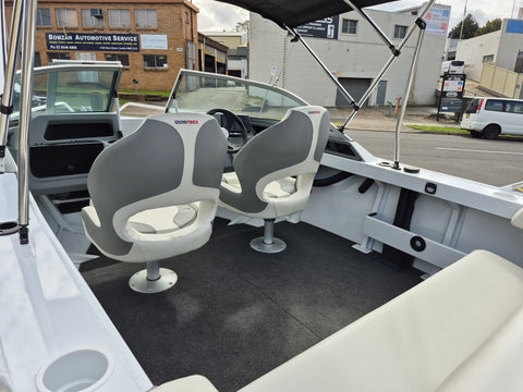 Quintrex 430 Fishabout