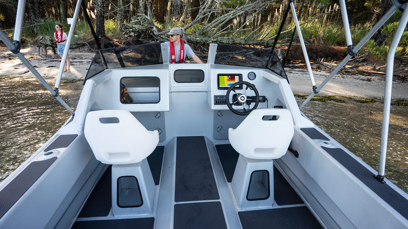 Kingfisher 450 - Centre and Side Console, Cuddy Cab and Tiller