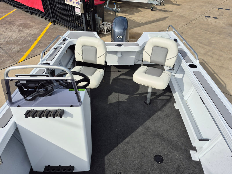 Quintrex 460 Renegade SC