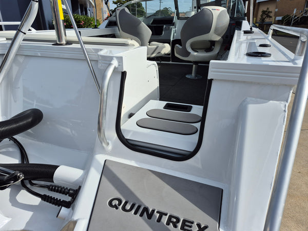 Quintrex 500 Fishabout PRO