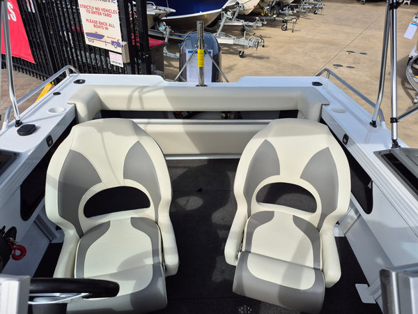 Quintrex 540 Cruiseabout - 2024 PLATE CLEARANCE SPECIAL