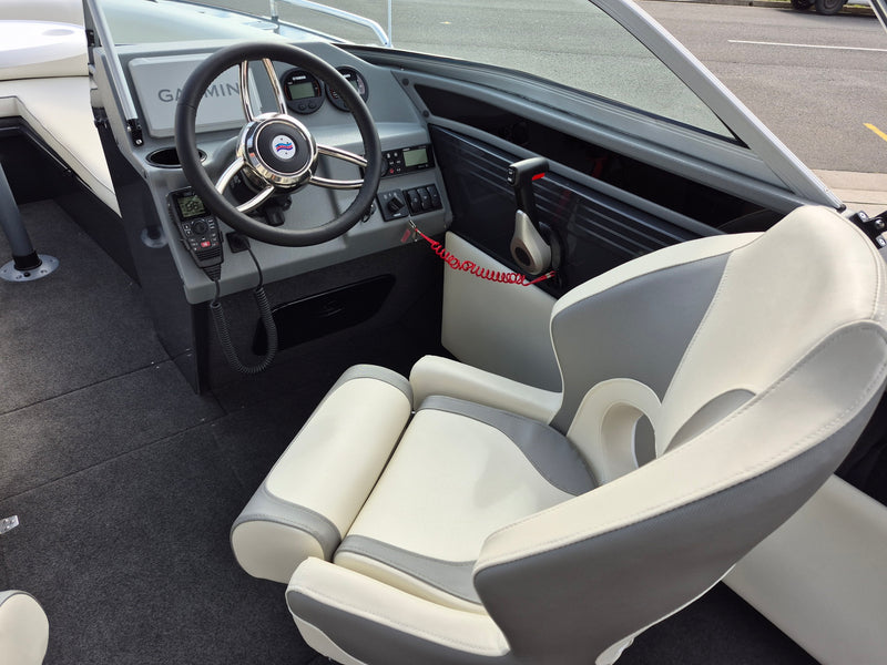 Quintrex 590 Cruiseabout PRO