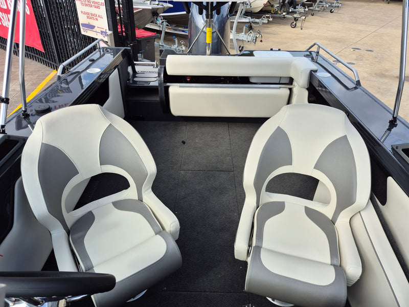 Quintrex 590 Cruiseabout PRO