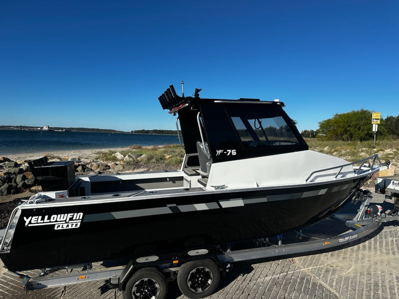 Yellowfin YF-76 Extended Cabin with 300hp Yamaha
