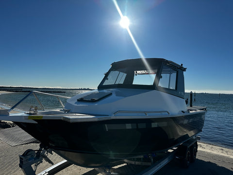 Yellowfin YF-76 Extended Cabin with 300hp Yamaha