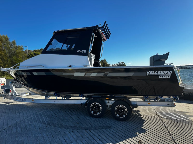 Yellowfin YF-76 Extended Cabin with 300hp Yamaha