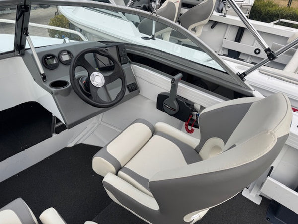 Quintrex 430 Fishabout, Yamaha T60 WG