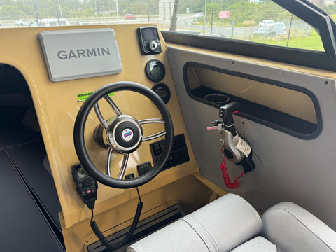 Quintrex 610 Trident, 2026 Model, Yamaha F175XC WA