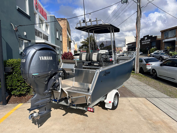 Kingfisher 570 - Centre Console