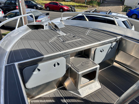 Kingfisher 570 Centre Console