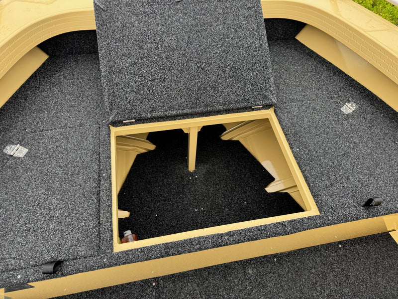 Quintrex 420 Renegade Side Console 382069 WG