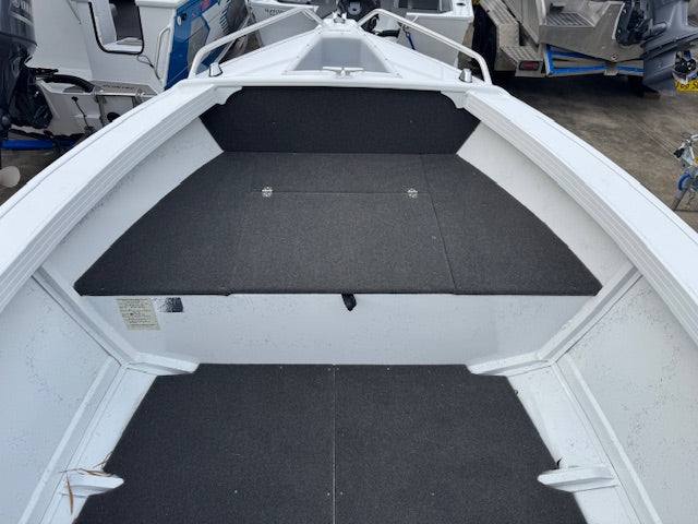 Quintrex 440 Busta Yamaha F50 WG
