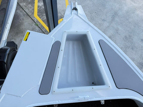 Quintrex 440 Renegade SC, 2027 MODEL 388130 Yamaha T60LC WG
