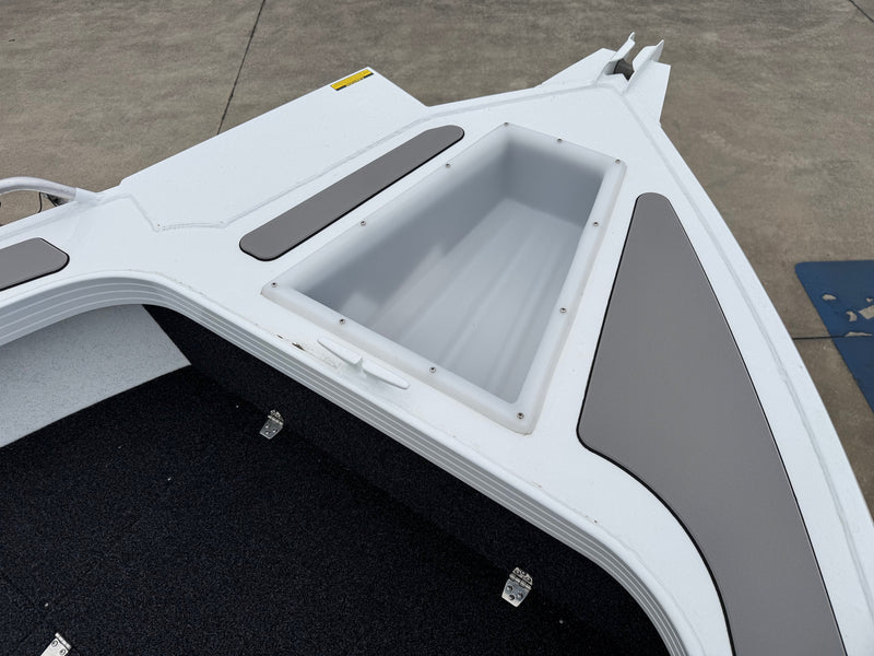 Quintrex 460 Renegade Side Console 383603 Yamaha F70 WG