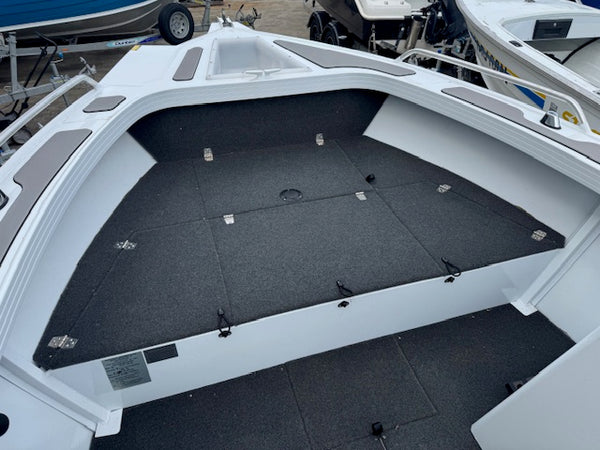 Quintrex 460 Renegade Side Console Yamaha F70 WG