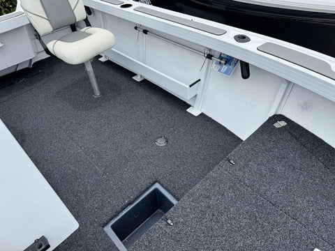 Quintrex 460 Renegade Side Console 383603 Yamaha F70 WG