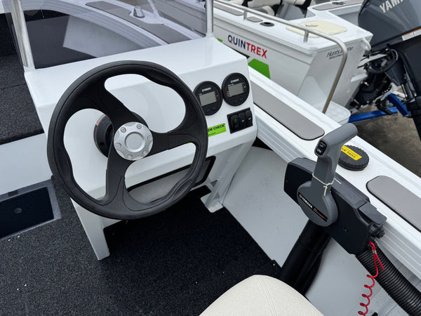 Quintrex 460 Renegade Side Console 383603 Yamaha F70 WG