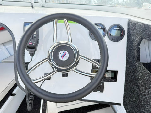 Quintrex 520 Ocean Spirit Pro, 2027 MODEL Yamaha F115LB 388101 WG