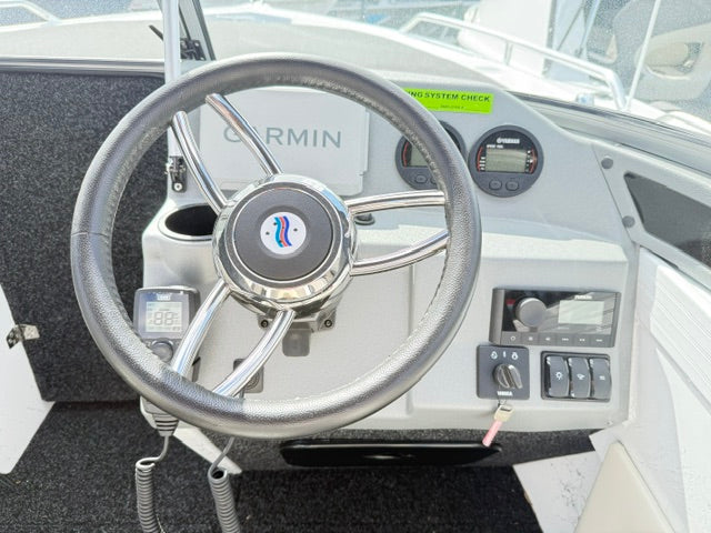 Quintrex 590 Cruiseabout Pro, 2027 MODEL Yamaha F150XD 388123 WG