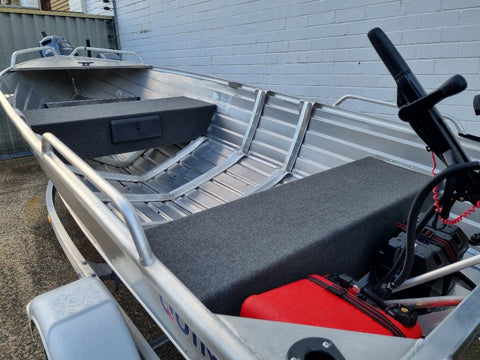 Quintrex 370 Dart