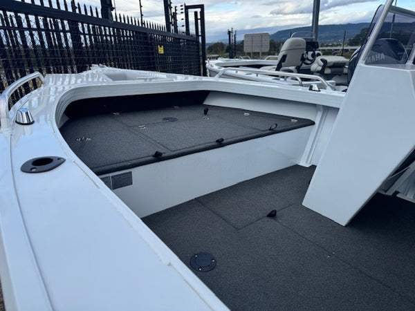 Quintrex 420 Renegade Side Console WG