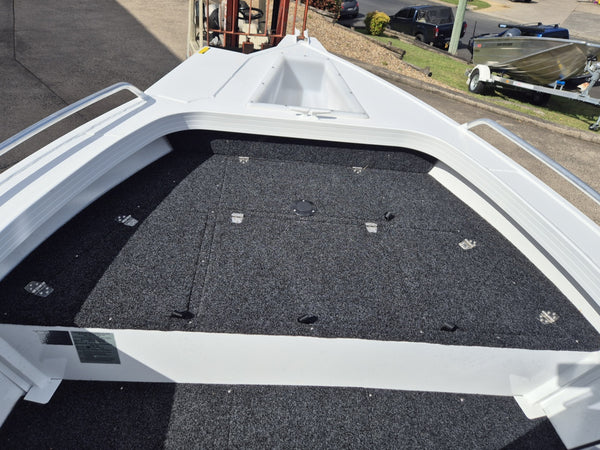 Quintrex 420 Renegade SC BB