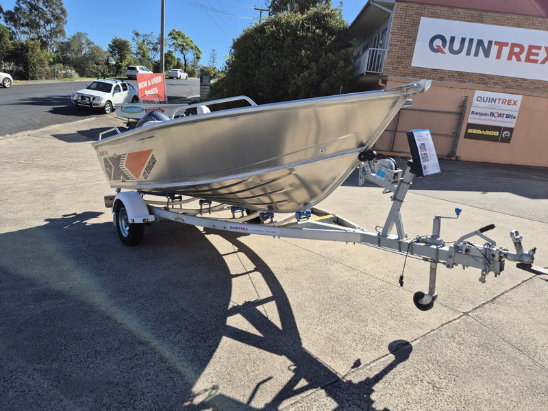 Quintrex 420 Renegade TS - DEMO / DISPLAY CLEARANCE SPECIAL BB