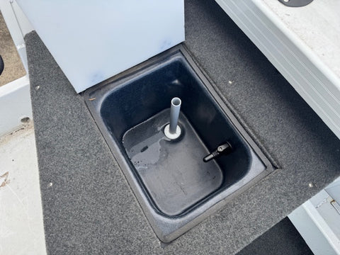 Quintrex 420 Renegade Side Console WG