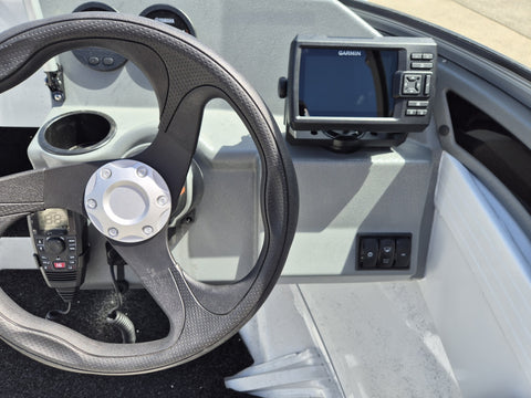 Quintrex 430 Fishabout BB