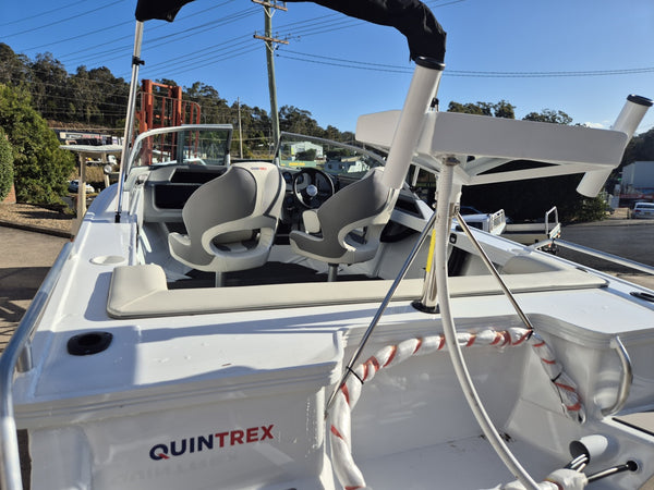 Quintrex 430 Fishabout BB