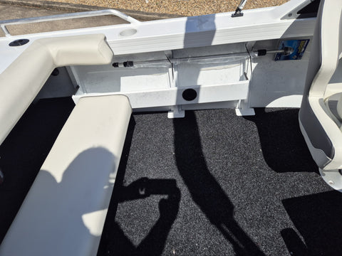 Quintrex 430 Fishabout BB