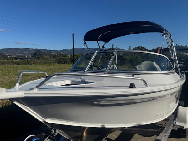 Quintrex 450 Fishabout, Yamaha F60 WG