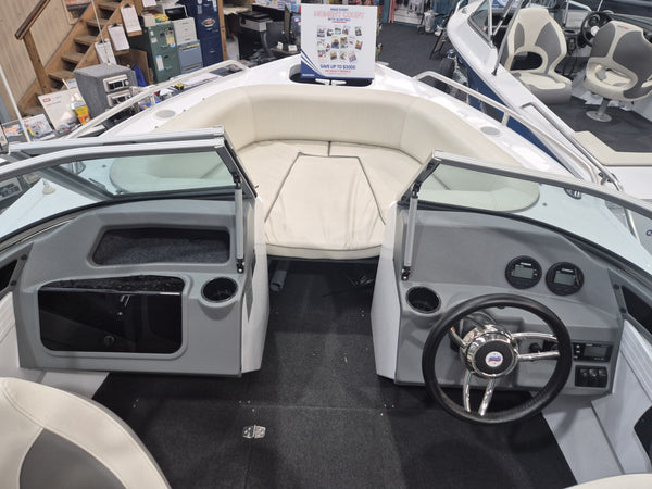 Quintrex 500 Cruiseabout BB