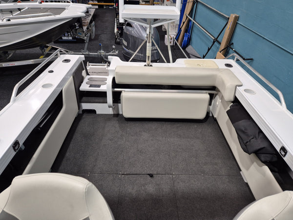 Quintrex 500 Fishabout Pro BB