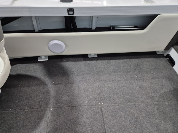 Quintrex 500 Fishabout Pro BB