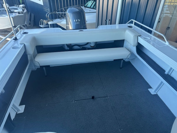 Quintrex 520 Fishabout, Yamaha F115LB WG