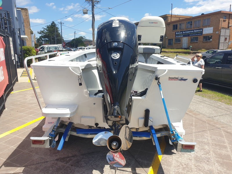 Quintrex 570 Renegade Centre Console - 2024 PLATE CLEARANCE SPECIAL