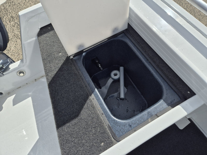 Quintrex F420 Explorer Trophy TS BB