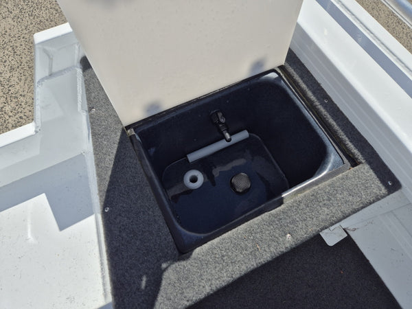 Quintrex F420 Hornet Trophy TS BB