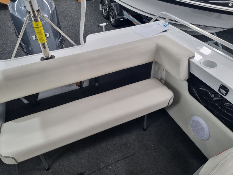 Quintrex 540 Cruiseabout PRO with 130hp Yamaha