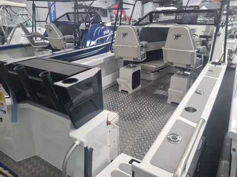 Yellowfin 6500 FHT