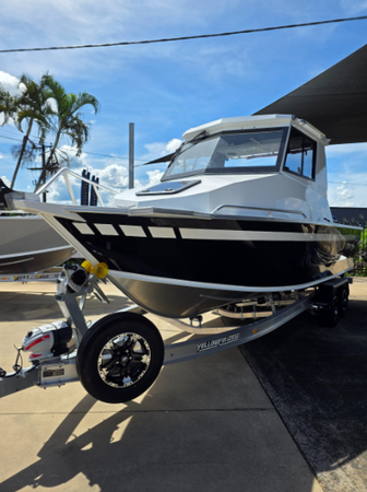 Yellowfin YF-76 Extended Cabin