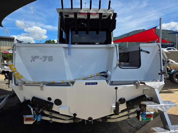 Yellowfin YF-76 Extended Cabin