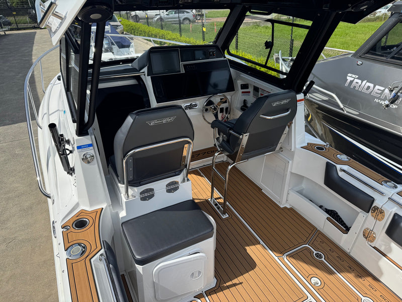 2026 DEMO MODEL Cruise Craft E770HT Yamaha TWIN F200hp