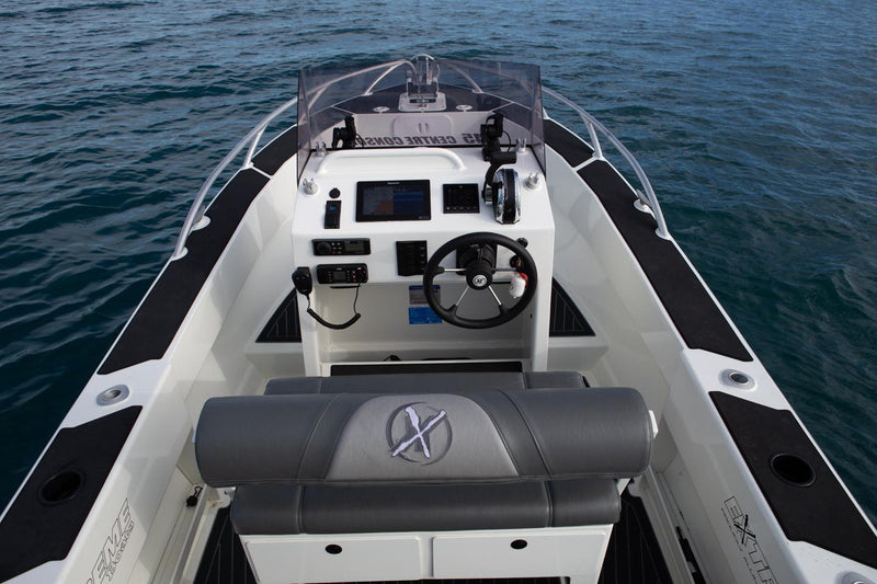 545 Centre Console